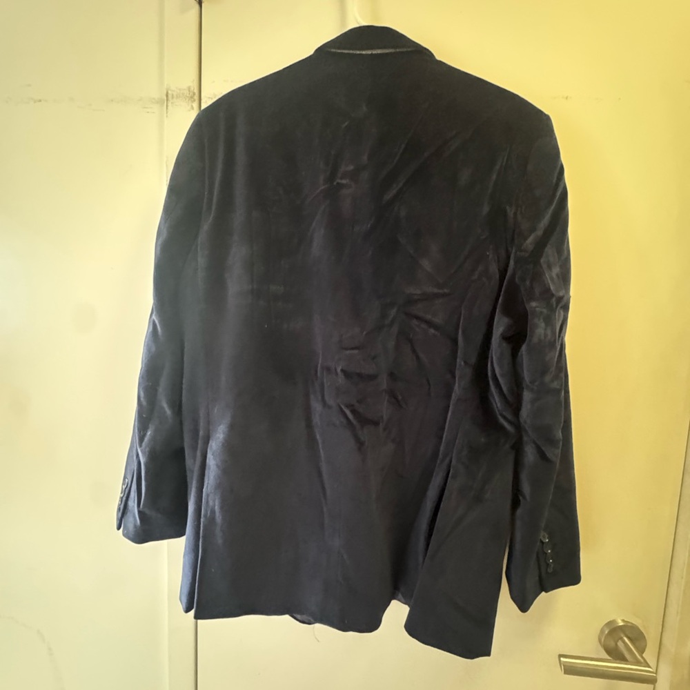 Elegant Midnight Blue Men's Blazer - Picture 2 of 4